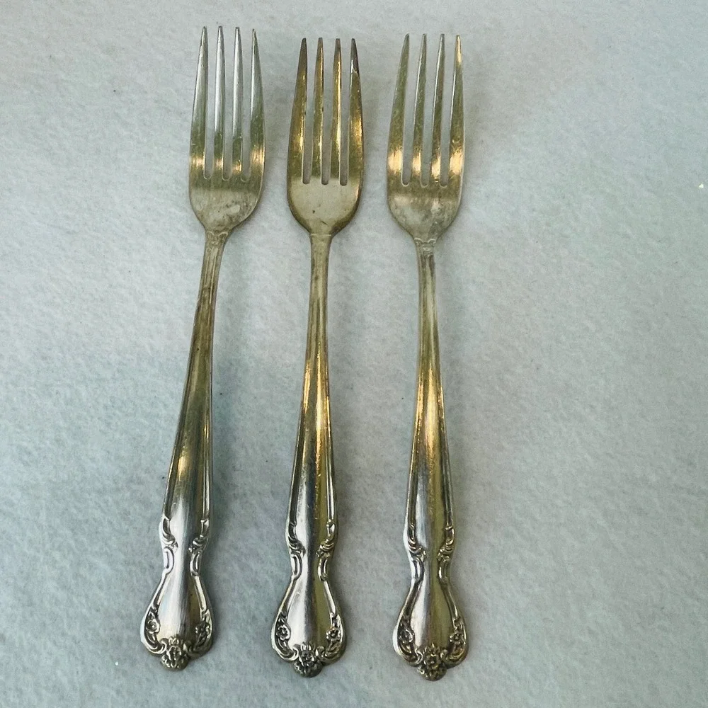 Vintage Rogers & Bro Silver Plated Dinner Forks Ornate Floral Set of 3